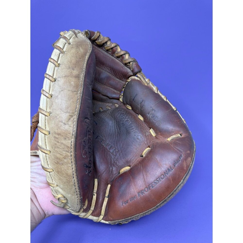 Rawlings GG Elite Catchers Mitt RHT 32.5 Inches GGECMBCC Leather Glove